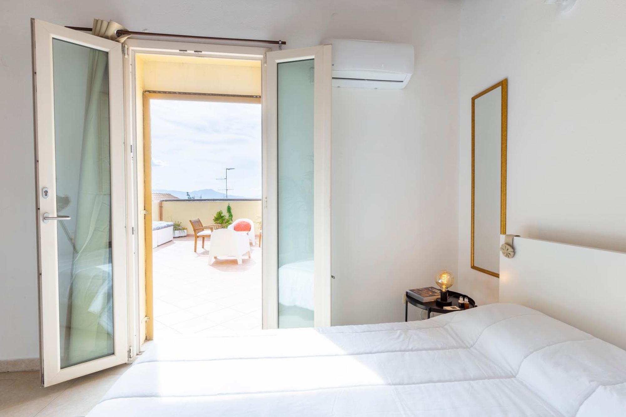 Appartamento Castello Attic Sunset Terrace Cagliari Esterno foto