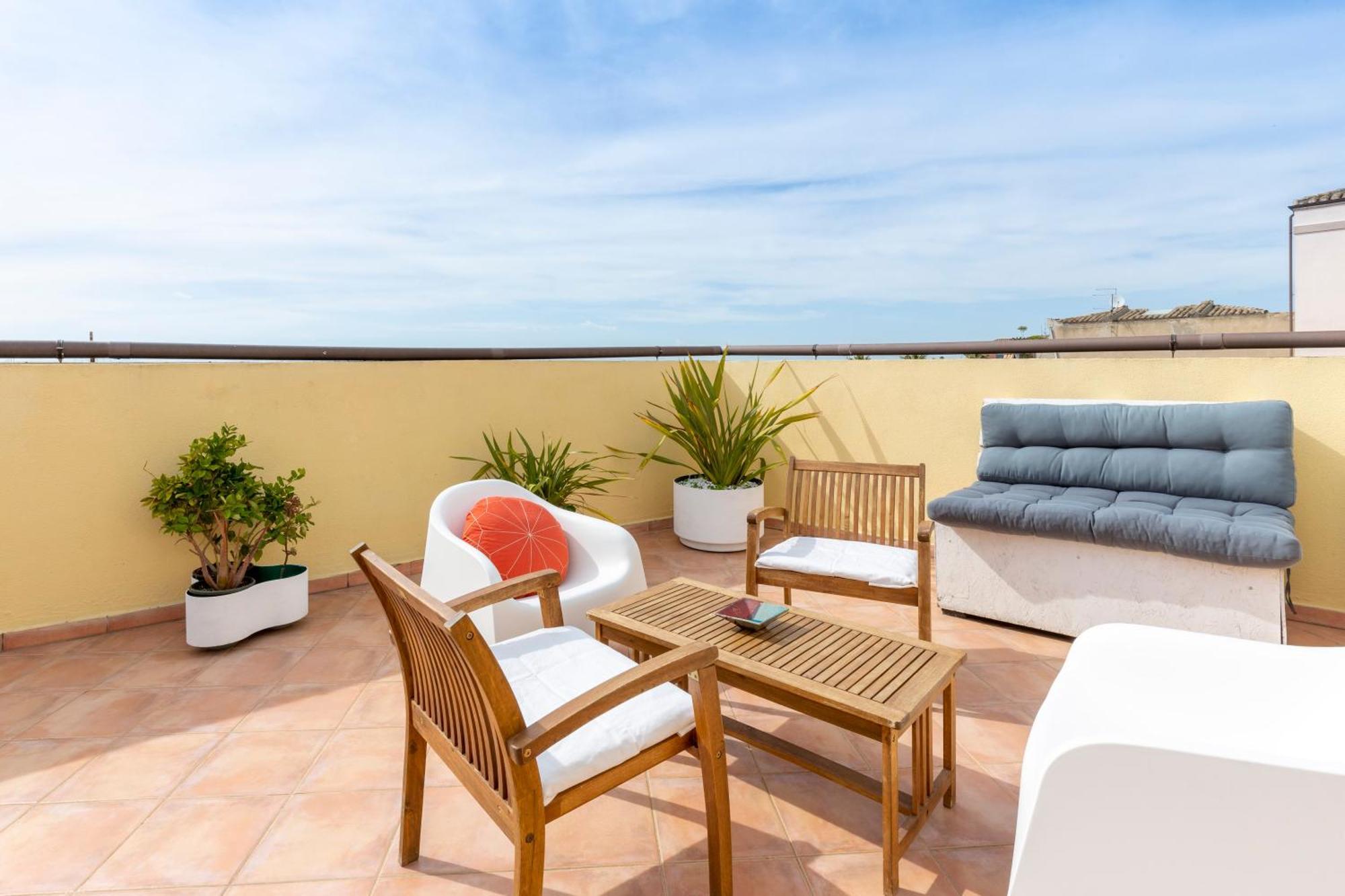 Appartamento Castello Attic Sunset Terrace Cagliari Esterno foto